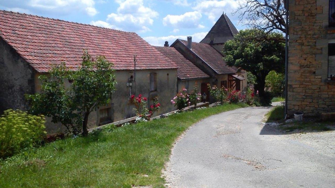 Domaine Bois De Capy Bed & Breakfast Proissans Exterior photo